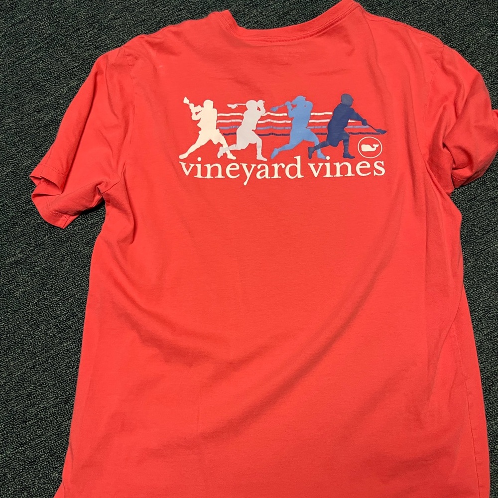Vineyard Vines short sleeve men’s lacrosse tee